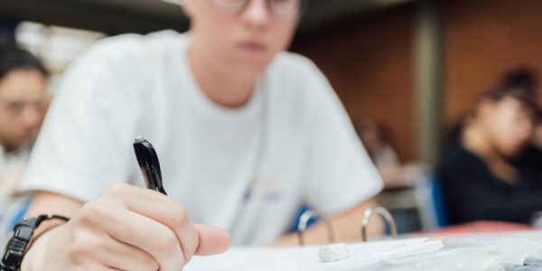 Colégio Anglo Leonardo da Vinci Alphaville é 1º lugar no Enem na região