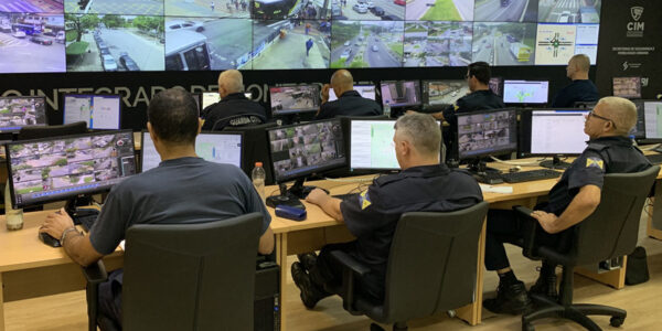 Centro de Monitoramento é essencial em situações de emergência