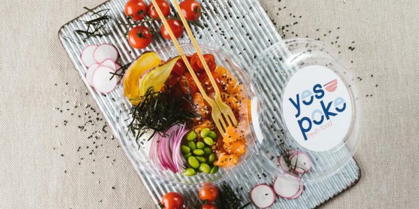 Yes Poke oferece alimentação saudável inspirada na cultura havaiana