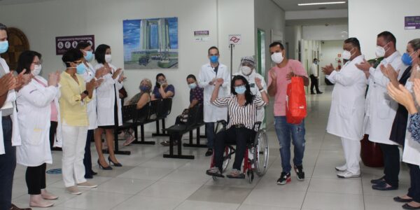 Hospital de Barueri atinge 1.500 altas de pacientes por Covid-19