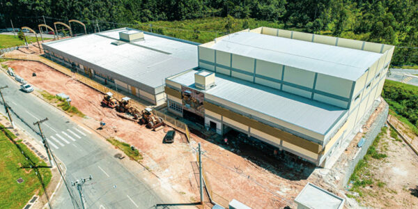 Novo colégio infantil de Alphaville terá infraestrutura com piscina semiolímpica e ginásio poliesportivo