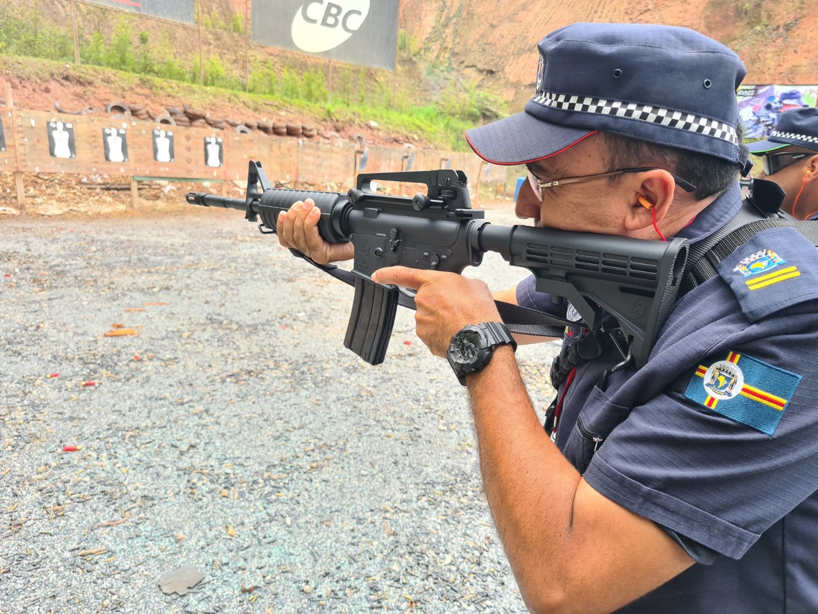 Parnaíba em Nota: Em Parnaíba: Força Tática retira de circulação uma  pistola 9mm