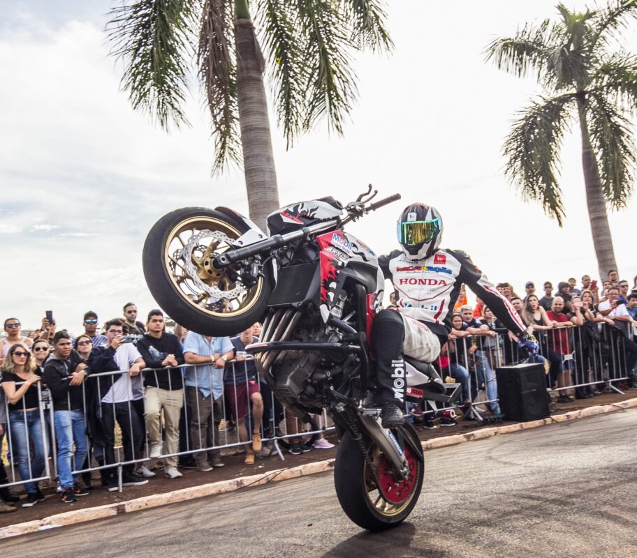 Barueri sedia show de acrobacias em prol da Apae neste domingo, dia 19