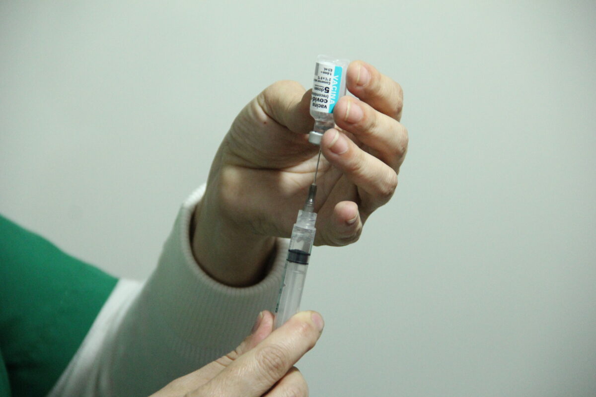 vacina bivalente Barueri Alphaville Covid-19