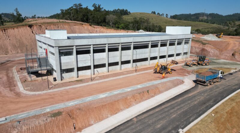 Centro Tecnológico Itahyê em Santana de Parnaíba está quase pronto Alphaville
