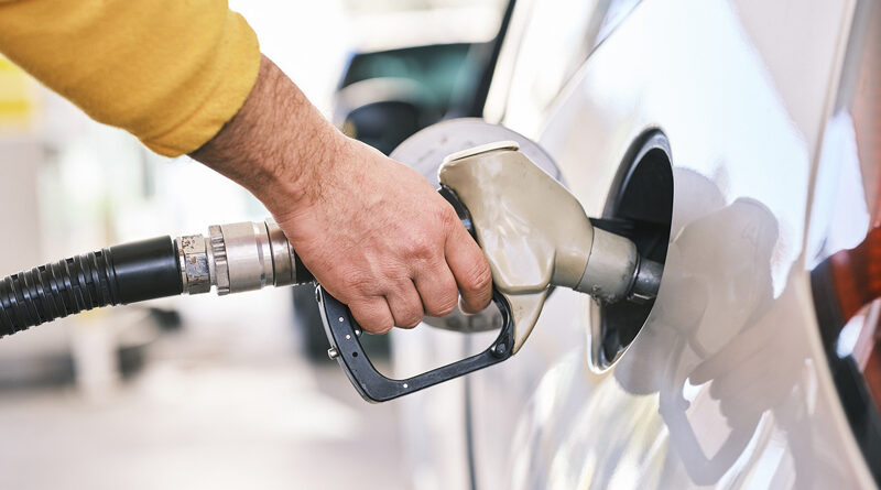 Projeto de Lei que estabelece regras para divulgação de preços em postos de combustíveis de Barueri foi sancionado