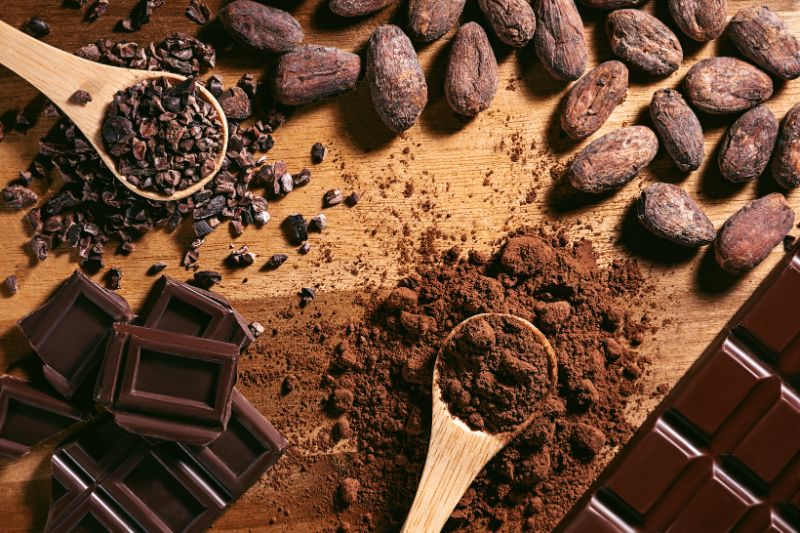 Páscoa: chocolate rico em cacau faz bem à saúde e melhora emocional