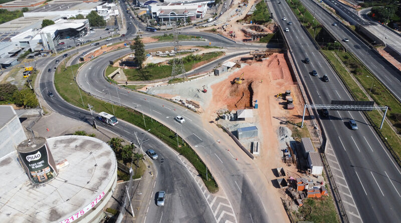 Trevo de Alphaville: faixas são reduzidas para obras da Castello Branco