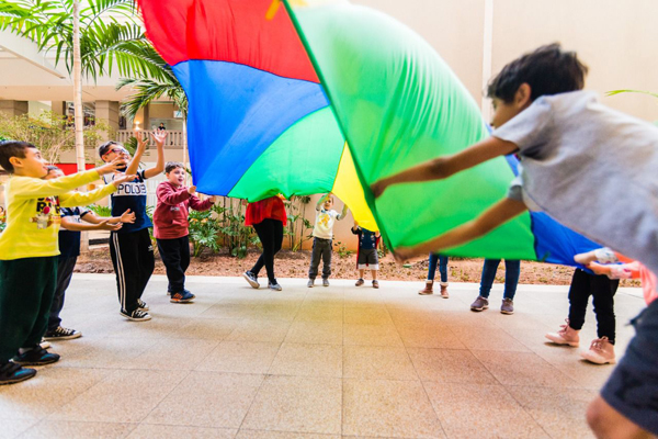 Mês das Crianças do Alpha Square Mall terá personagens de Divertida Mente