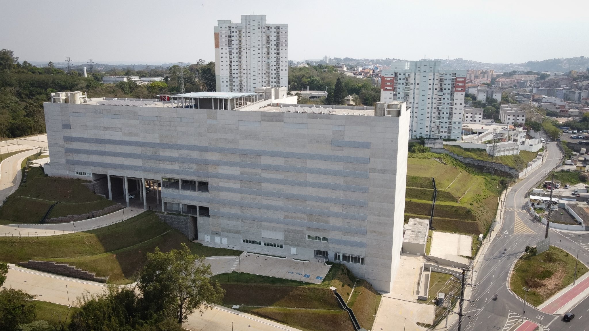 O Hospital Regional Rota dos Bandeirantes, em Barueri, será inaugurado em 2024. Foto: Divulgação / Governo de SP.