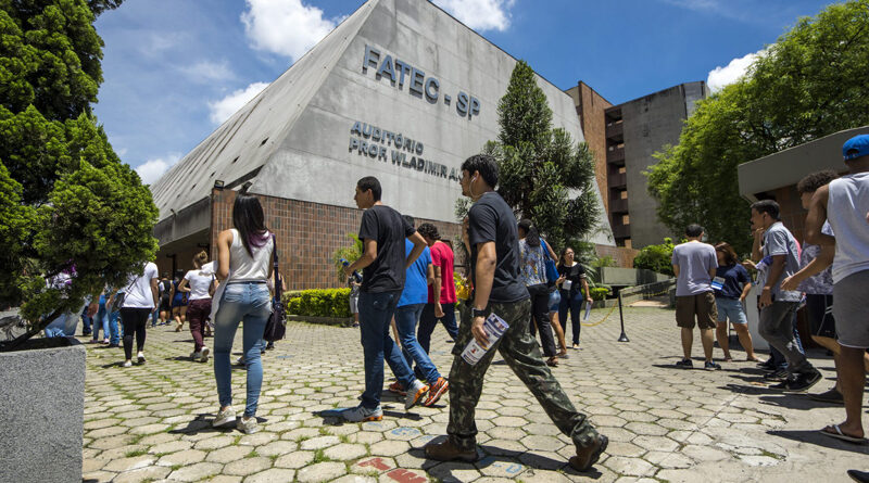 Vestibular das Fatecs: conheça o calendário para o 1º semestre de 2025