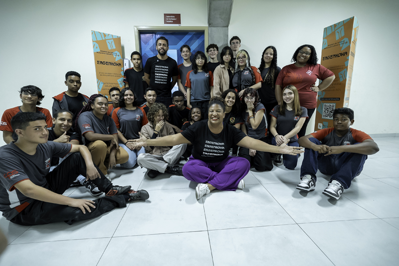 Engenhoka: alunos de Santana de Parnaíba concluem curso de robótica