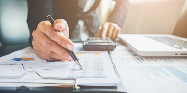 Profissões em alta em 2025: saiba quais liderarão as contratações