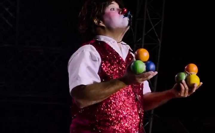 Circo di Napoli estreia dia 17 em Barueri