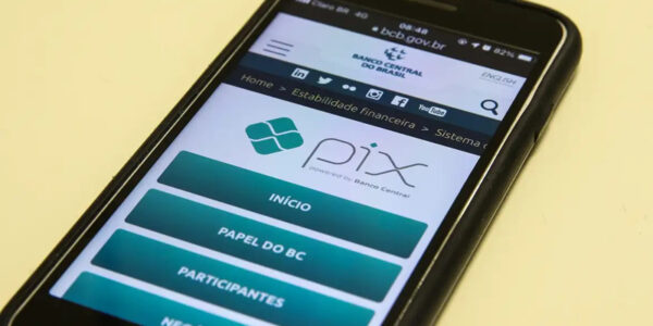 Pix acima de R$ 5 mil: como a Receita Federal vai monitorar