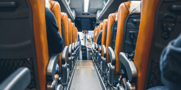 Uber Shuttle: conheça o ônibus fretado da Uber em SP