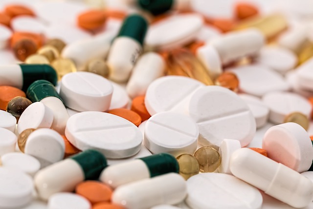 Medicamentos terão reajuste de até 5,06% em 2025