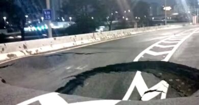 Mega cratera na Marginal Tietê provoca congestionamento sentido Castello