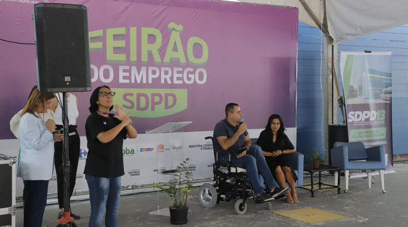 Em Barueri, Feirão de Emprego SDPD 2025 tem vagas para PcD