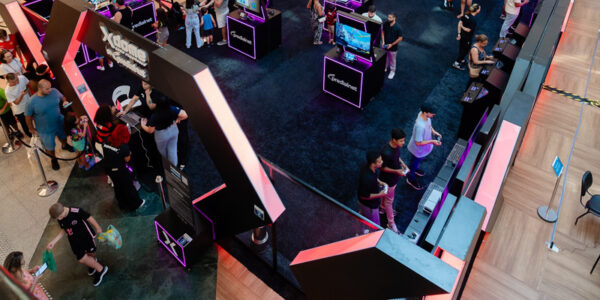 Xdome: Game Experience chega ao Shopping Tamboré com realidade virtual, fliperamas clássicos e jogos modernos