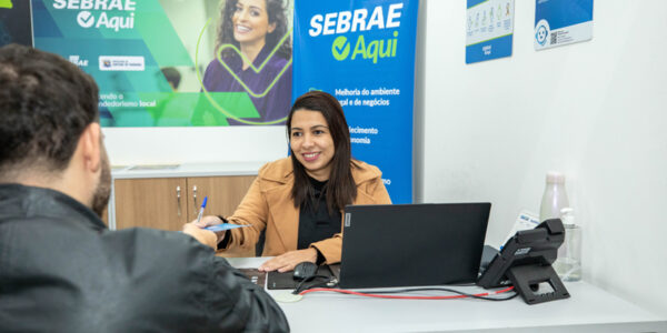 Sebrae Aqui atende empreendedores no Poupatempo de Santana de Parnaíba