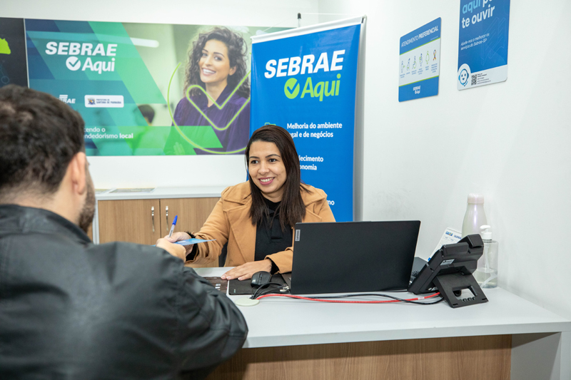 Sebrae Aqui atende empreendedores no Poupatempo de Santana de Parnaíba