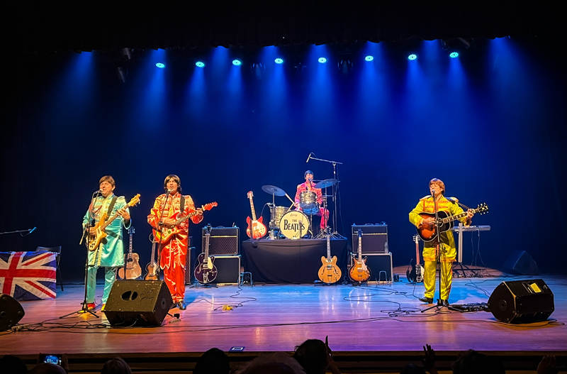 Beatles 4ever faz show gratuito no Shopping Tamboré no dia 23