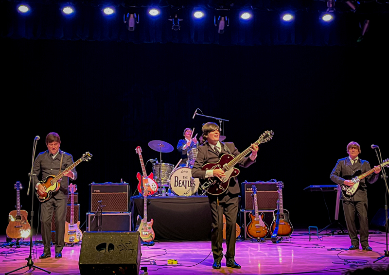 Beatles 4ever faz show gratuito no Shopping Tamboré no dia 23