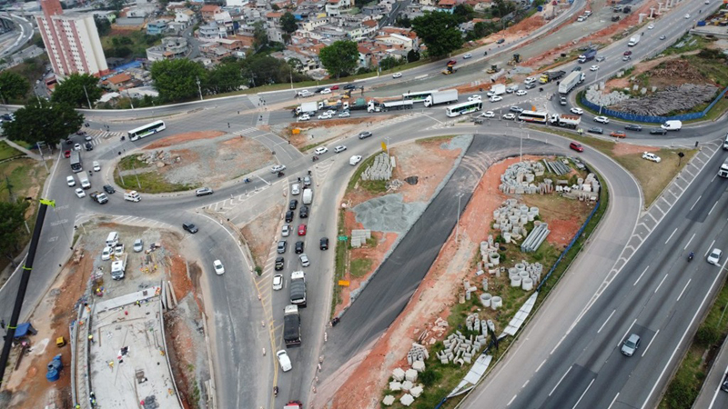 Trevo de Barueri terá mudanças no tráfego a partir de segunda-feira, 29
