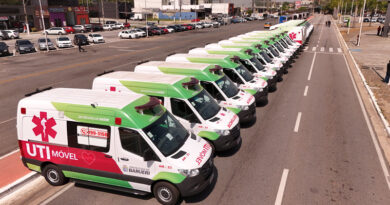 Barueri entrega 25 ambulâncias, entre elas UTIs móveis de alta tecnologia