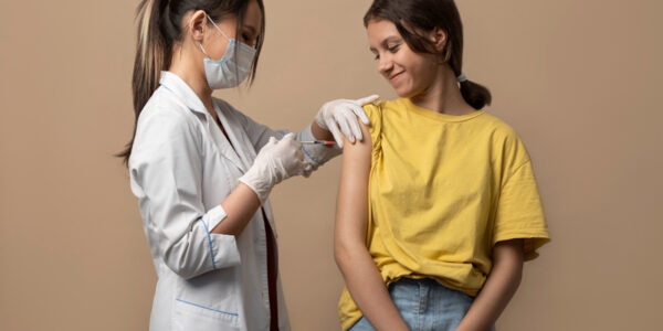 Campanha de Multivacinação para crianças e adolescentes vai até 31/10