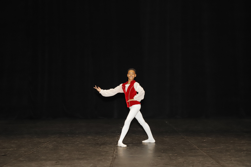 Núcleo de Dança de Barueri abre inscrições para seletiva 2026