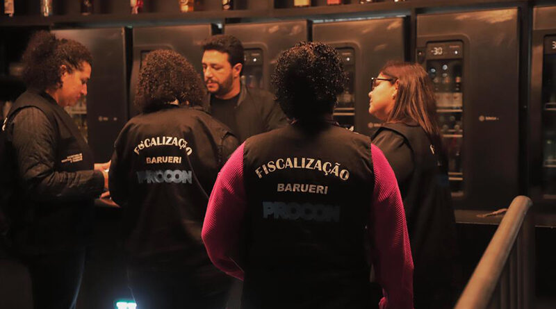 Procon Barueri orienta comerciantes de bebidas alcoólicas