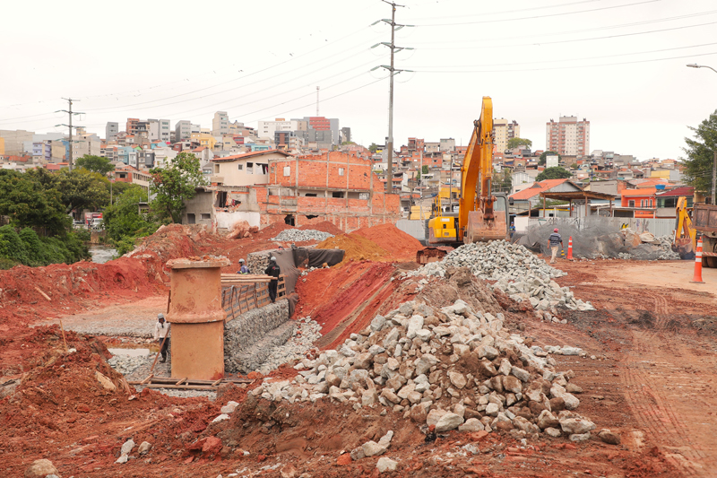 Demolição da ponte sobre o Rio Cotia começa dia 20/11