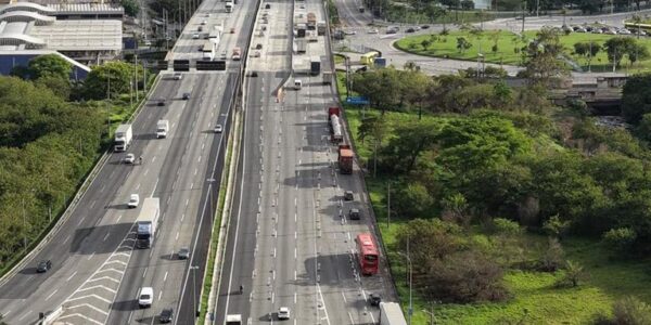 Trânsito em Alphaville é consequência de obras no Rodoanel