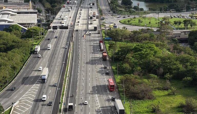 Trânsito em Alphaville é consequência de obras no Rodoanel