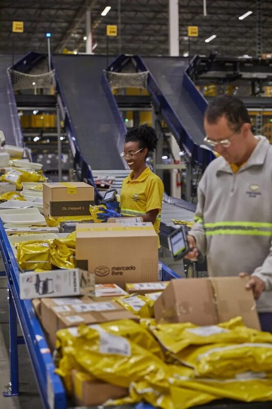 Mercado Livre contratará 20 mil pessoas até o final do ano