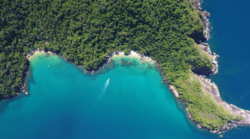Ilhas do Litoral Norte de SP proporcionam experiências únicas no verão