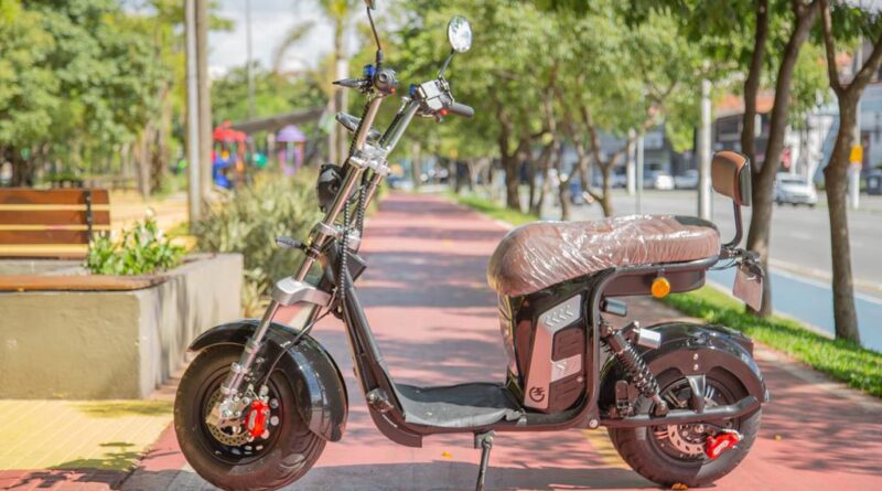 Motos elétricas têm novas regras para circulação