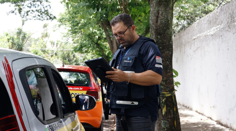 CNH em SP: Detran-SP retira baliza e autoriza carro automático em exame
