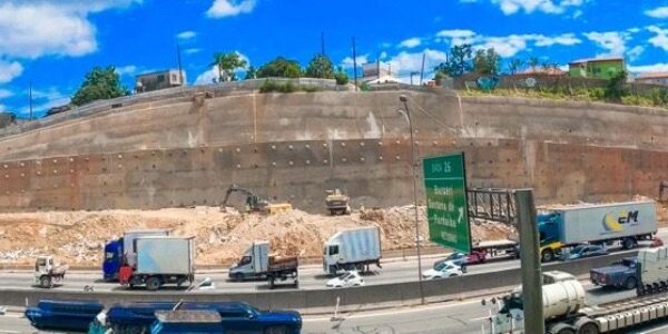 Obras de contenção no km 26 da Castello entram na fase final