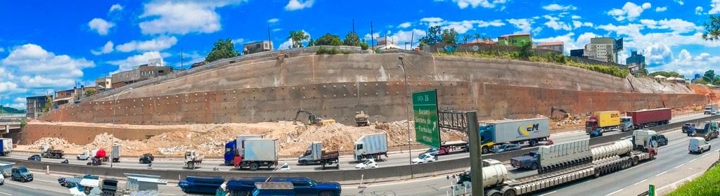 Obras de contenção no km 26 da Castello entram na fase final
