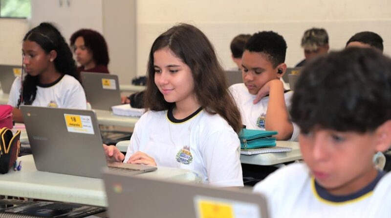 MEC premia Barueri por alfabetização pela 2ª vez consecutiva