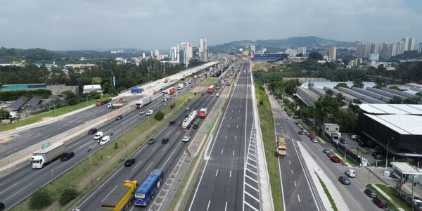 Circulação sobre Ponte Guilherme de Almeida é liberada em Barueri
