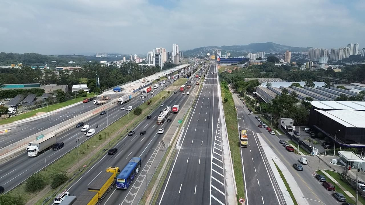 Circulação sobre Ponte Guilherme de Almeida é liberada em Barueri