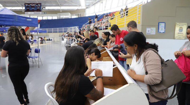 Feirão de Empregos de Barueri terá mais de 1.500 vagas no dia 7