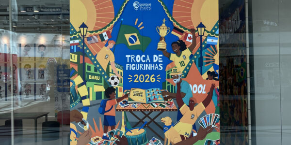 Parque Shopping Barueri inaugura espaço para troca de figurinhas da Copa