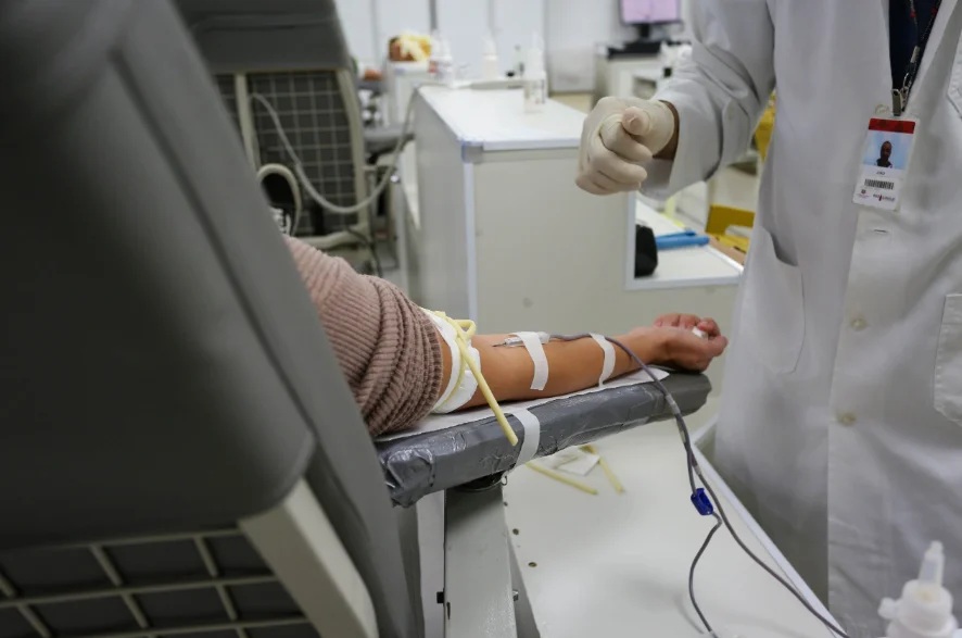 Pró-Sangue alerta para queda nas doações de sangue