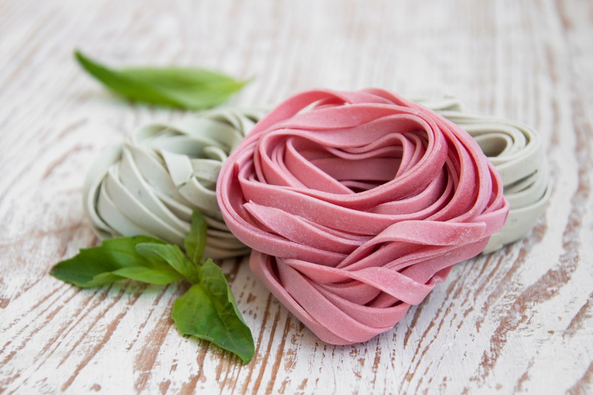 La Pasta Gialla Tamboré participa da campanha Outubro Rosa com massa especial